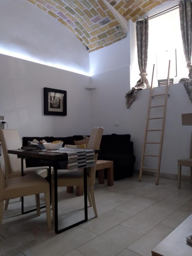 ローマCasa Toniアパートメント エクステリア 写真