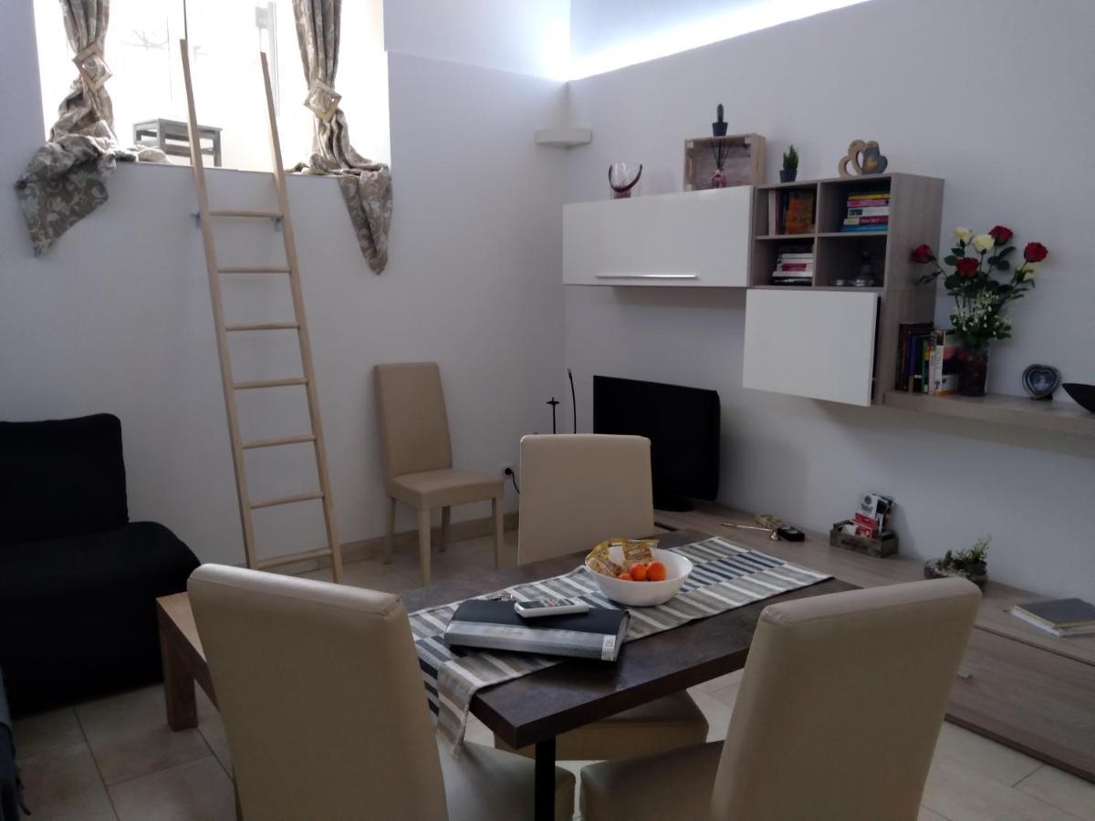ローマCasa Toniアパートメント エクステリア 写真